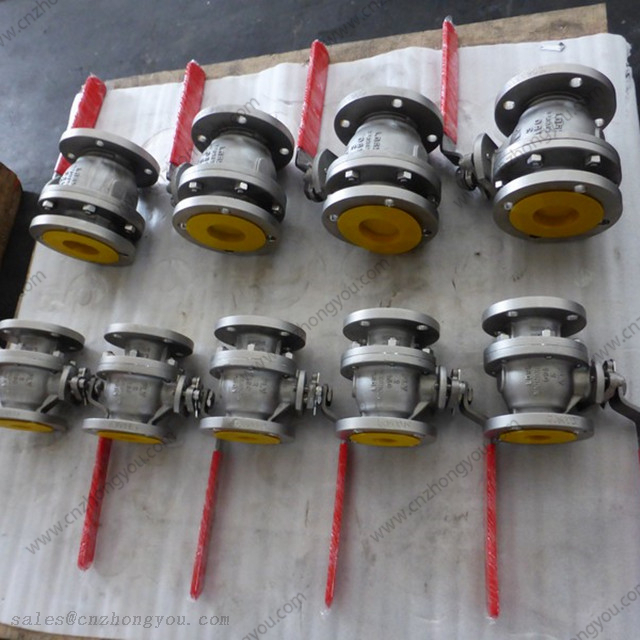 F4 Series Floating Ball Valve, DN80 PN25, 1.4308 Body, 1.4552 Trim, RF, Lever Operation