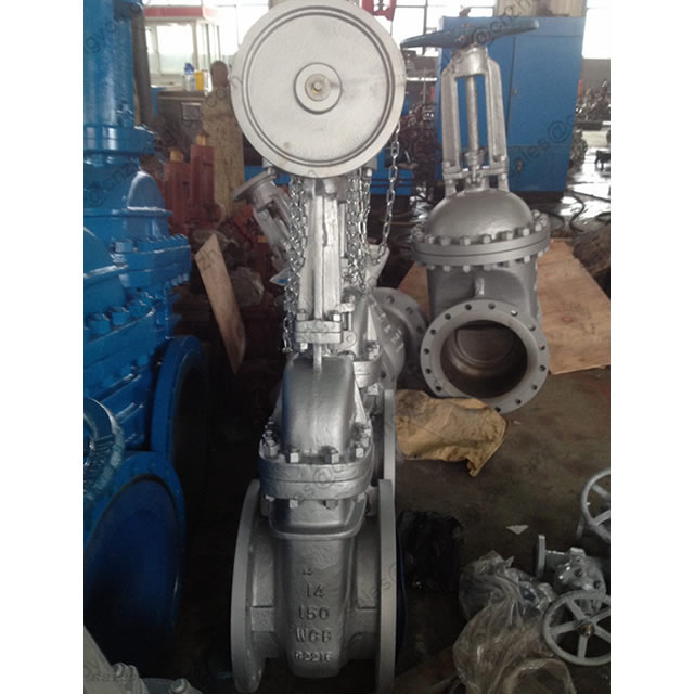 Gate Valve 14'' 150LB, ASTM A216 WCB Body, 13Cr Trim, Chain Operated