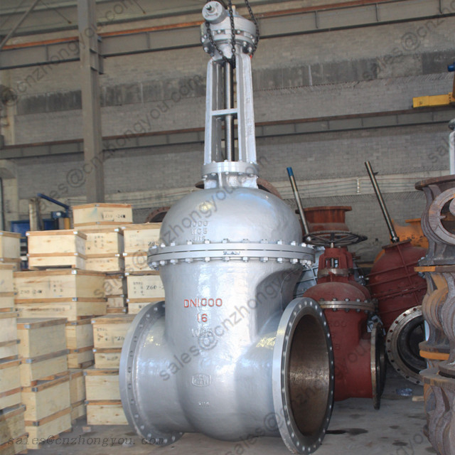 GATE VALVE DN1000 PN16, A216 WCB Body, 13Cr Trim, RF, Gearbox Operated