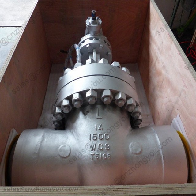 High Temperature Gate Valve, 14'' 1500LB, ASTM A217 WC9 Body, ASTM A182 F22 Trim, BW