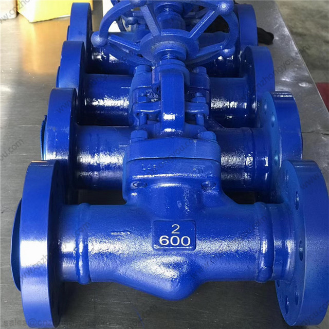 Welded Flange Globe Valve, 2'' 600LB, ASTM A182 F11 Body, Trim No. #8, RF