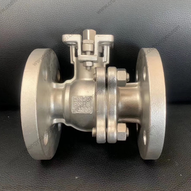 DIN 2PC Ball Valve, DN25 PN16, 1.4308 Body, F304 Ball, RF ends, ISO 5210 Top flange