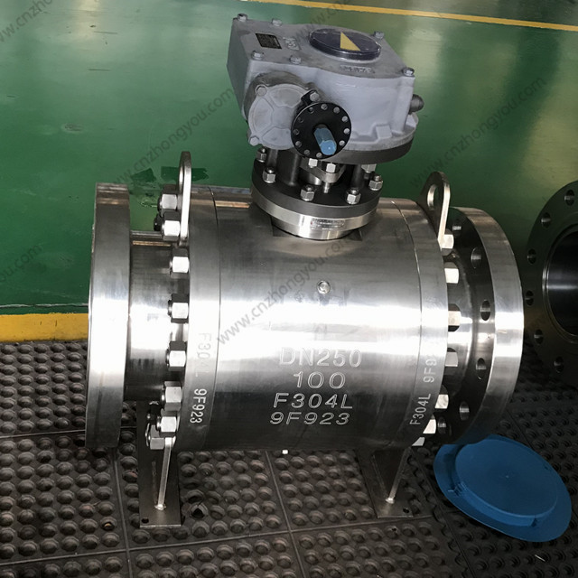 Forged Steel three pieces Ball Valve, DN250 PN100, ASTM A182 F304L Body, ASTM A182 F304L Ball, Flanged Ends