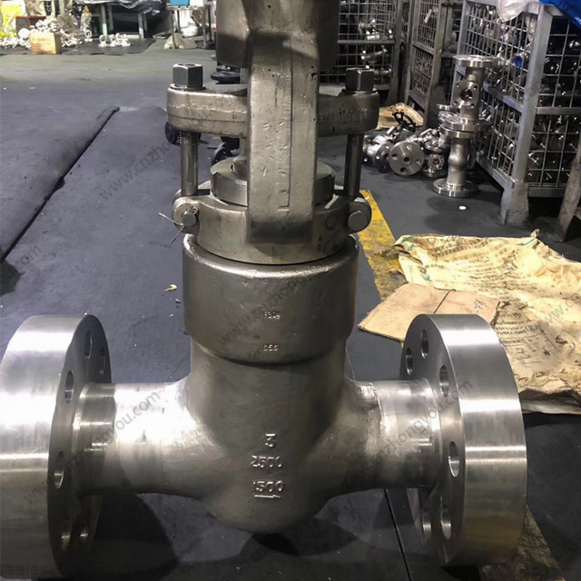 Stainless Steel Globe Valve, 3'' 2500LB, ASTM A182 F304 Body, F304 Trim, RTJ