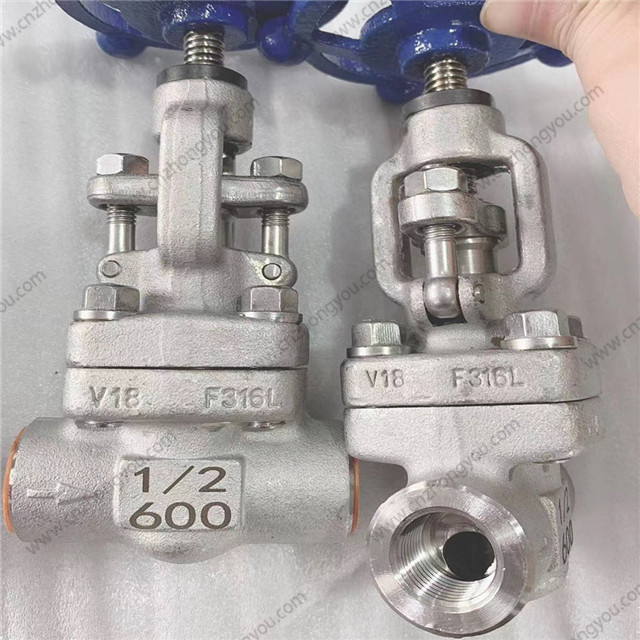 Forged Steel Gate Valve, 0.5'' 600LB, F316L Body, F316L+STL6 Trim, NPT.F Ends