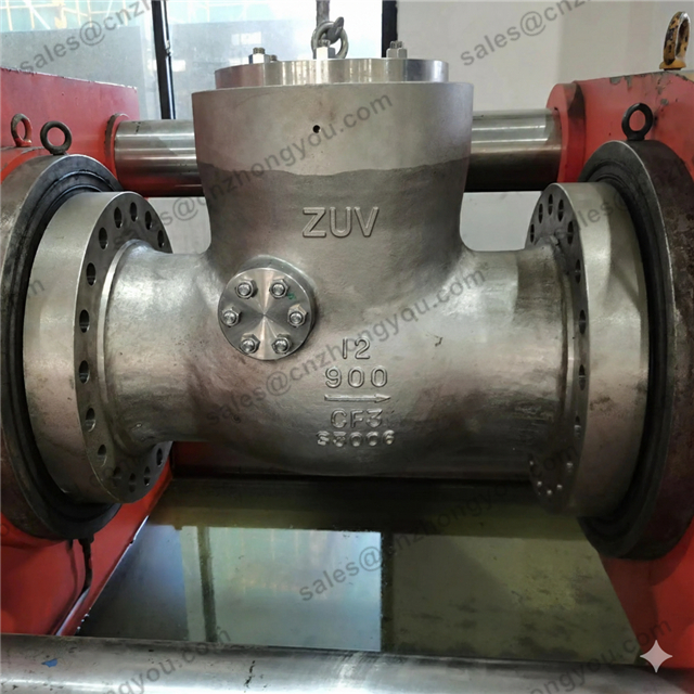 1PC Pressure Seal Tilting Disk Check Valve, 12'' 900LB, ASTM A351 CF3 Body, ASTM A182 F304L Trim, RTJ Ends