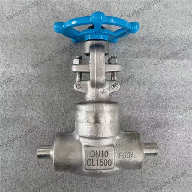 Welded Pipe Gate Valve, DN10 CL1500, ASTM A182 F304 Body, ASTM A182 F304 Trim, BW Ends