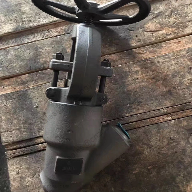 PSB Y Pattern Globe Valve 2IN 3000LB, ASTM A105N Body, No.8 Trim, BW Ends