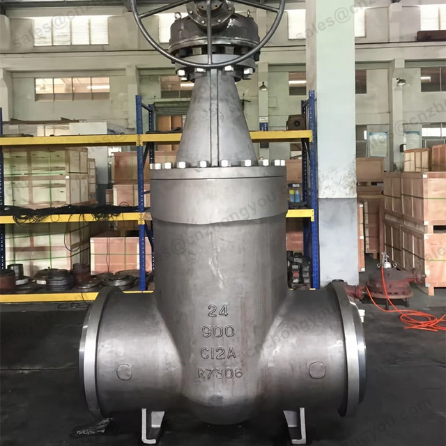 Pressure Seal Bonnet Gate Valve 24'' 900LB, ASTM A217 C12A Body, ASTM A217 C12A Trim, BW Ends